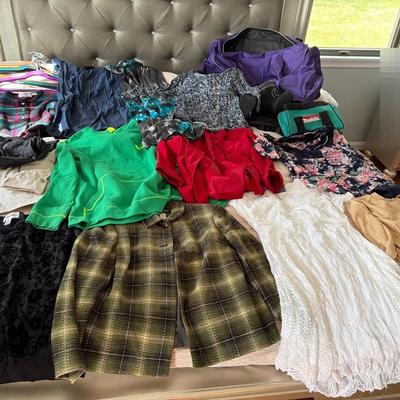 Women’s Clothes & Travel Bags