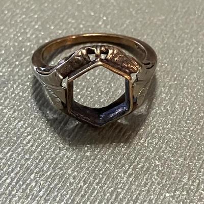 14K Ring (Missing Stone)