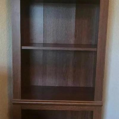 Book Case With Adjustable Shelves