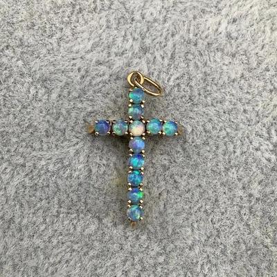 14K Gold Cross Pendant 