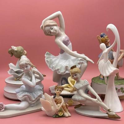 8 Ballerinas