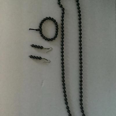 Hematite Necklace , Bracelet And Earring Set