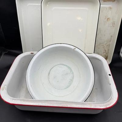 Enamel Trays (3), Enamel Bowl & Enamel Basin