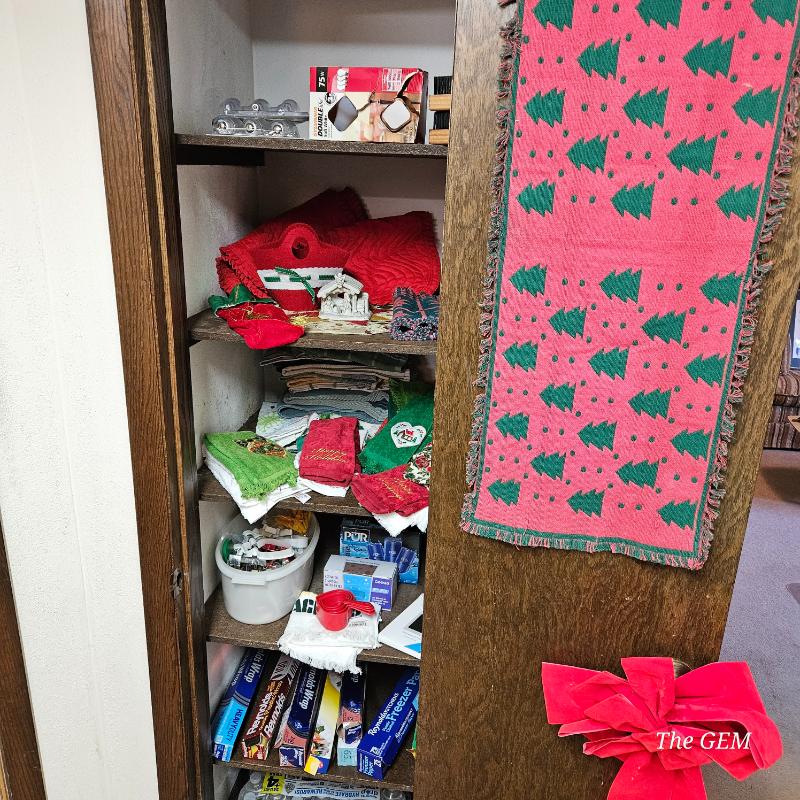 Sale Photo Thumbnail #40