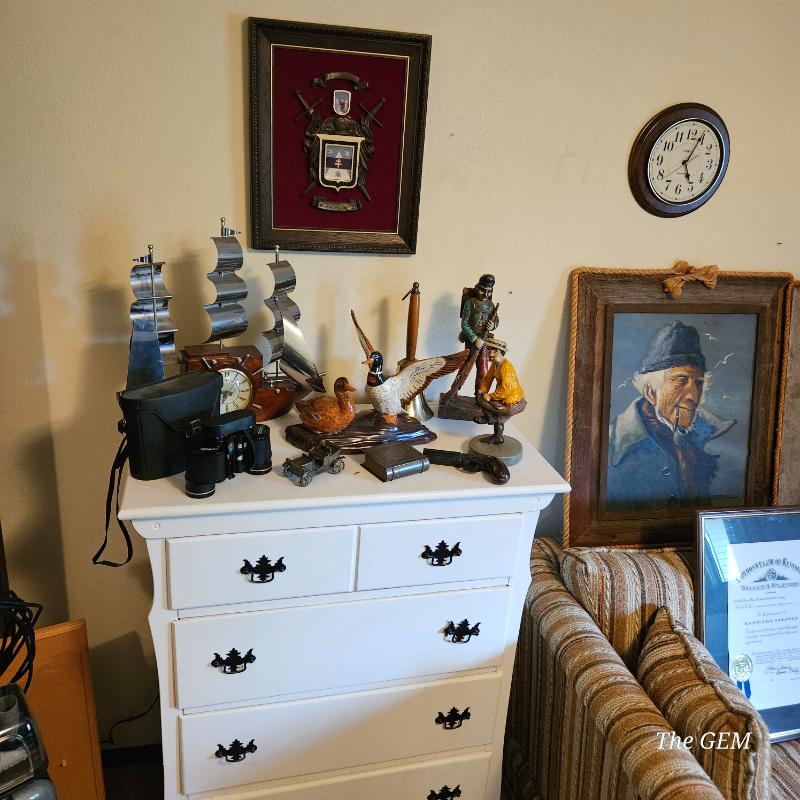 Sale Photo Thumbnail #43