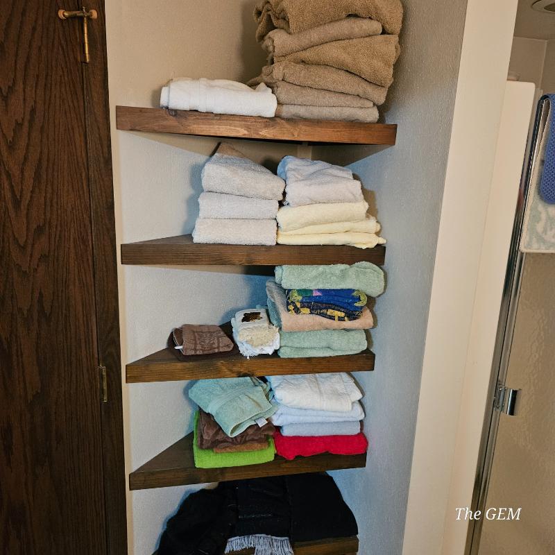 Sale Photo Thumbnail #48