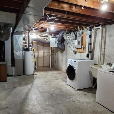Sale Photo Thumbnail #40