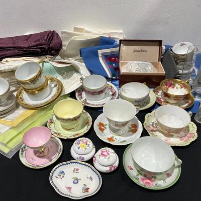 Tea Cups & Linens Mystery Lot