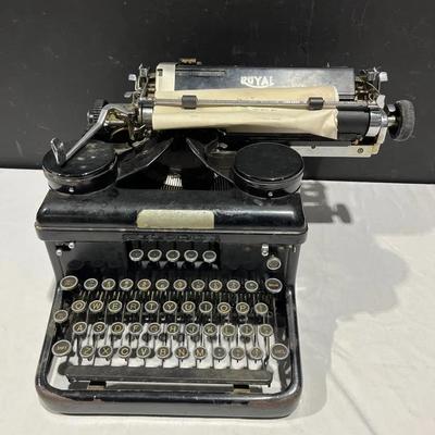 Vintage Royal Typewriter