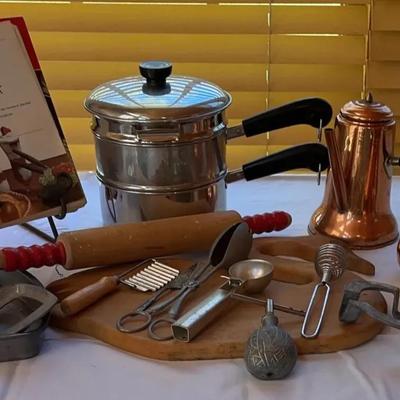 Vintage Kitchen Items: Unique Revereware Pan