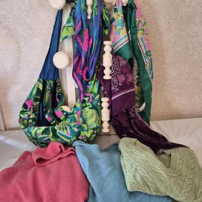 Ladies Mixed Lot #2: Cashmere & Merino Sweaters, Scarves, Purse