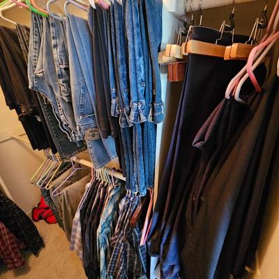 Sale Photo Thumbnail #107