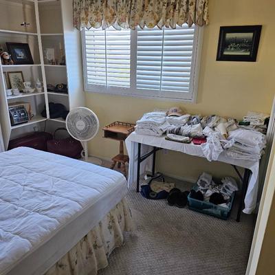 Sale Photo Thumbnail #102