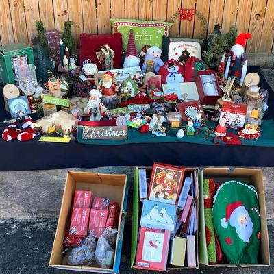 Christmas Collection Featuring Lenox, Fitz and Floyd & Vintage Holiday Décor