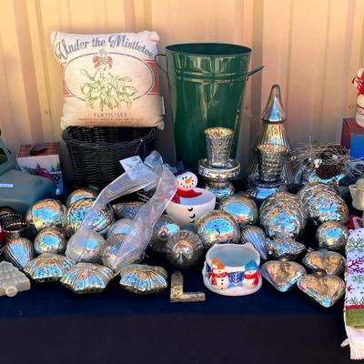 15" Metal Truck & Silver Christmas Décor Collection