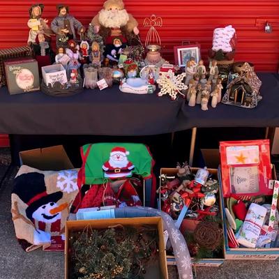 Christmas Collection Featuring Willow Tree Figures, Santa & Carolers