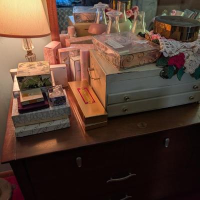 Sale Photo Thumbnail #147
