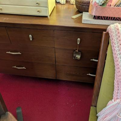 Sale Photo Thumbnail #155