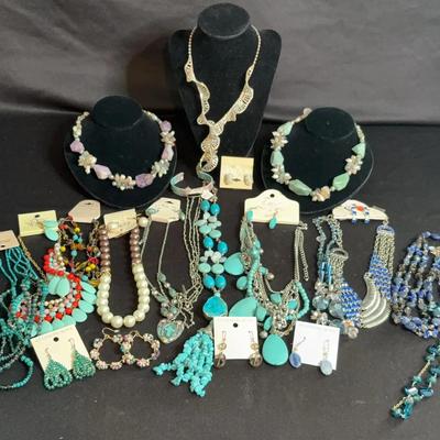 Elegant Costume Jewelry: Turquoise and Blue