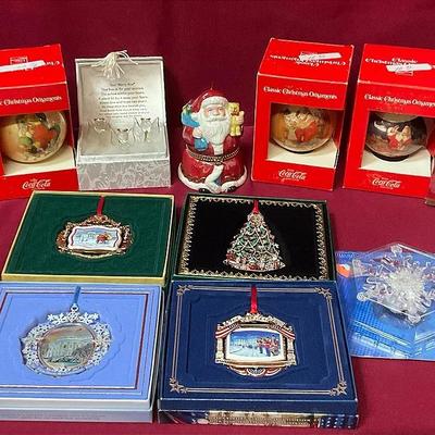 Holiday Ornaments And Whitehouse