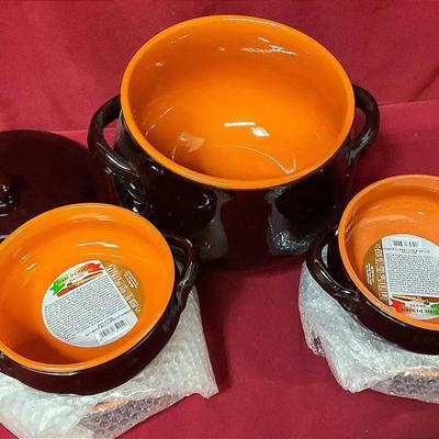 Chefs Terra D’umbria Terra Cotta Pot And Bowls
