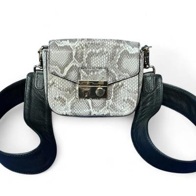 Innue Italian Leather Small Crossbody Mini Bag