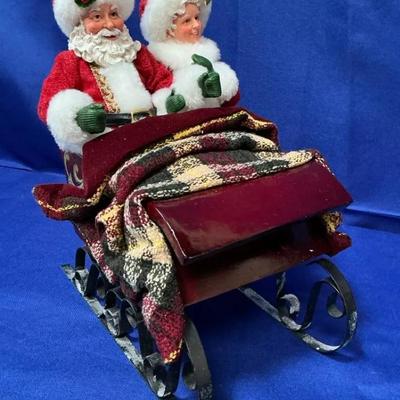 Clothtique “Sleighride Together with You” (Box Included)