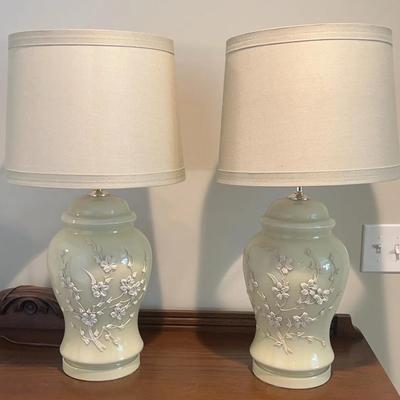 Elegant Vintage Floral Ceramic Lamps