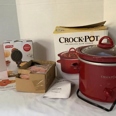 Mini Waffle Maker & Crock Pot