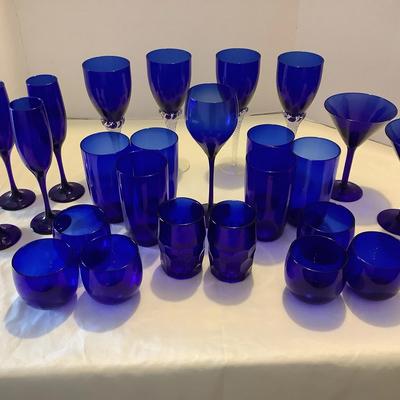 Cobalt Glassware (25)