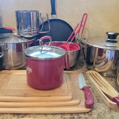 Kitchen Collection Featuring Kuhn Rikon, Mad Hungry And More
