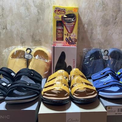 Ladies Shoes Size 7/8 And 9