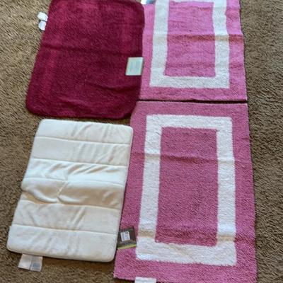Pink And White Bathroom Mats