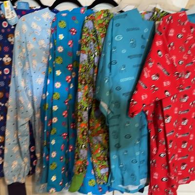Scrubs Size XL/2XL