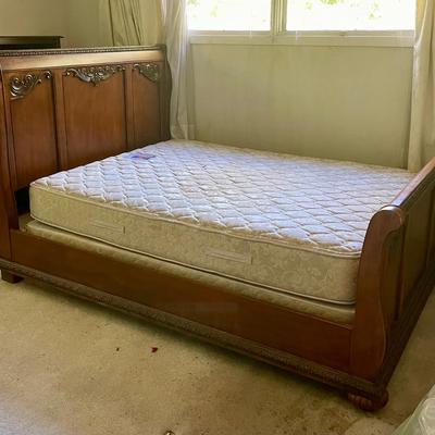 Queen Sleigh Bed