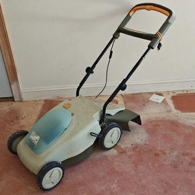 Lawn Mower - Neuton EM5.1 Electric Cord Free