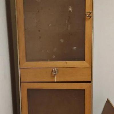 Display Cabinet