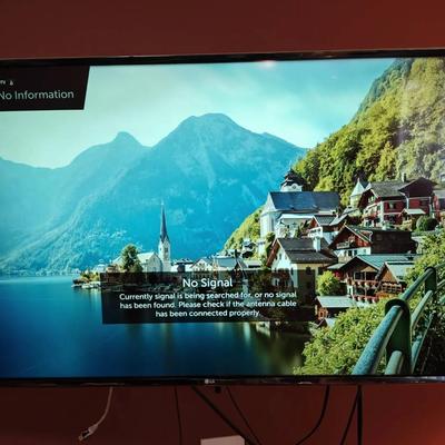 LG 49" Class 4K HDR Smart TV