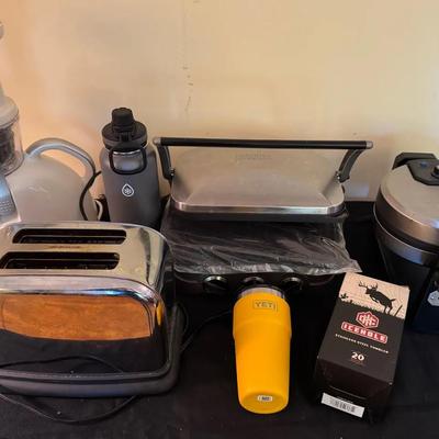 Cuisinart Panini Maker, Cuisinart Waffle Maker, Yeti Cup And Juicer