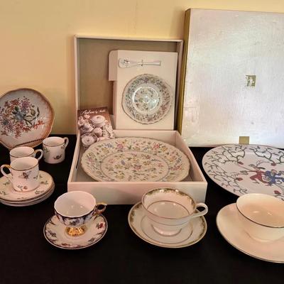 Porcelain One Noritake Teacup And Serving Platters Incl. A Randstad