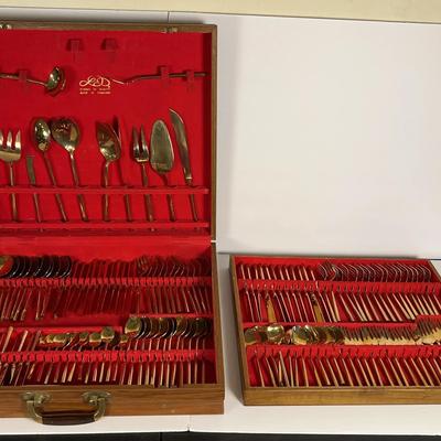 Gold-Plated Flatware Set in Wooden Case – Made in Thailand