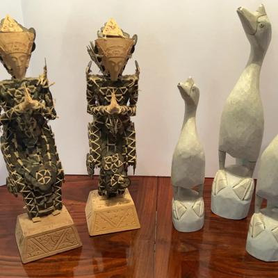 Antique Indonesian Balinese Coin & Wood Statue with 3 Wood Bird Statues