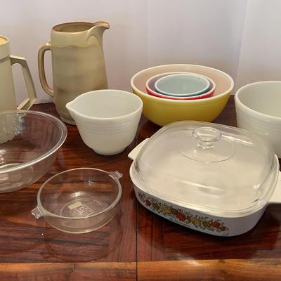 Vintage Kitchenware Lot – Frankoma, Tupperware, Pyrex & Corning Ware