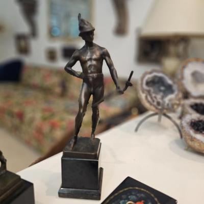 Sale Photo Thumbnail #44