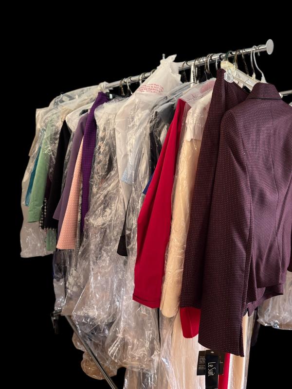 Sale Photo Thumbnail #166