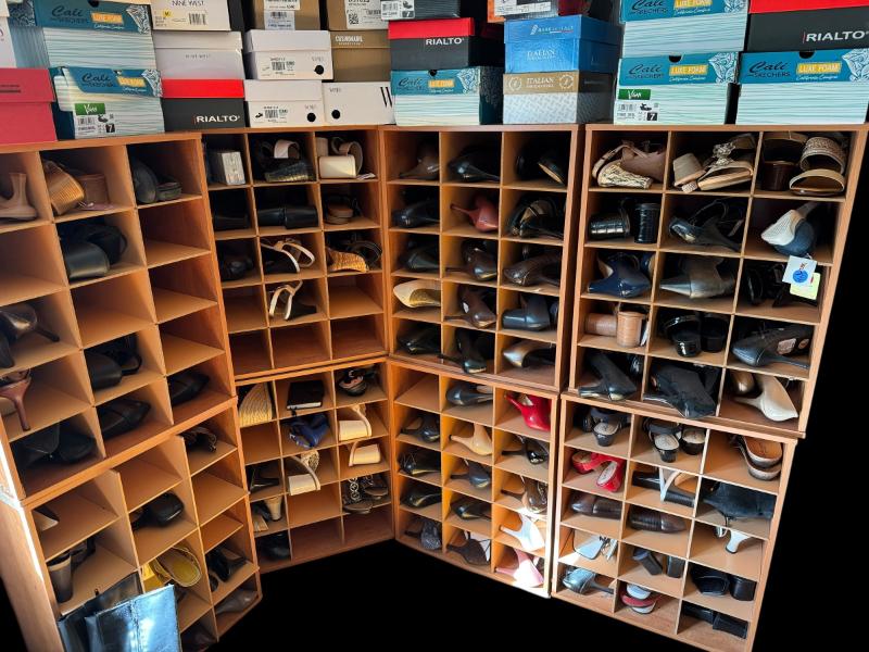 Sale Photo Thumbnail #155