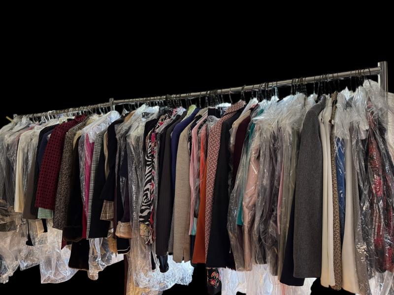 Sale Photo Thumbnail #147