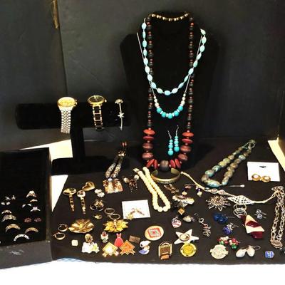 Sale Photo Thumbnail #106
