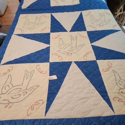 Blue Bird Quilt Approx 78"×90"