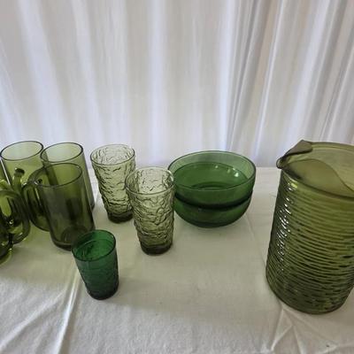 Vintage Green Drink Ware